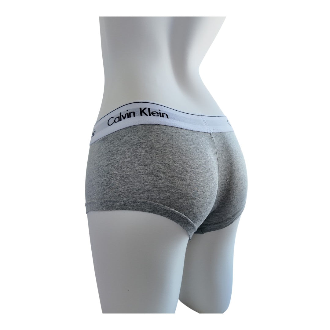 Эмэгтэй Calvin klein Boxer загвар
